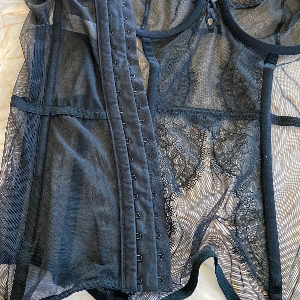 Victoria's Secret Corset Garter Slip Lace 34D Black - Picture 7 of 12